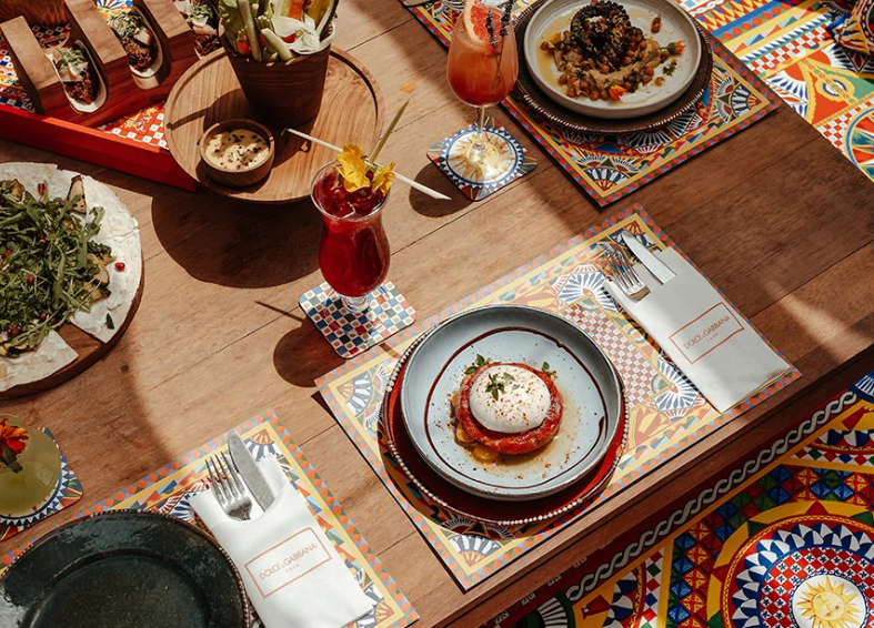 Casa Amor restaurant saint-tropez beachclub