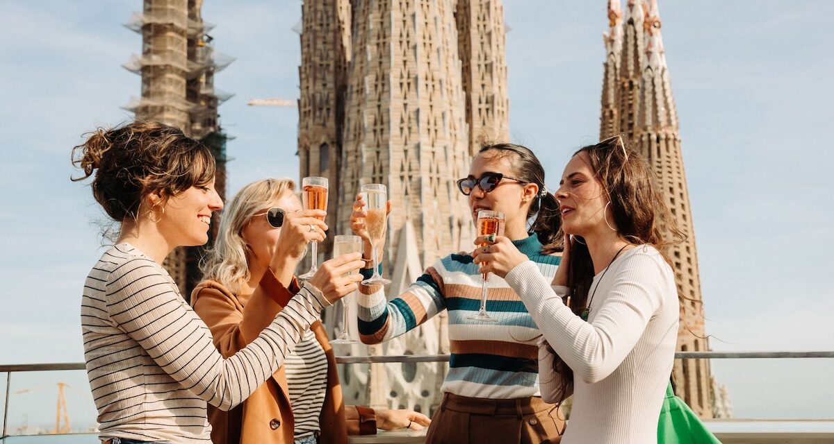 Walks_Barcelona_Sagrada-Evening-Cava-0021